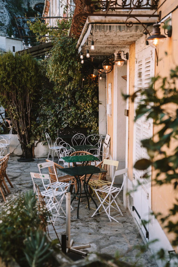 Corners of Moustiers-Sainte-Marie