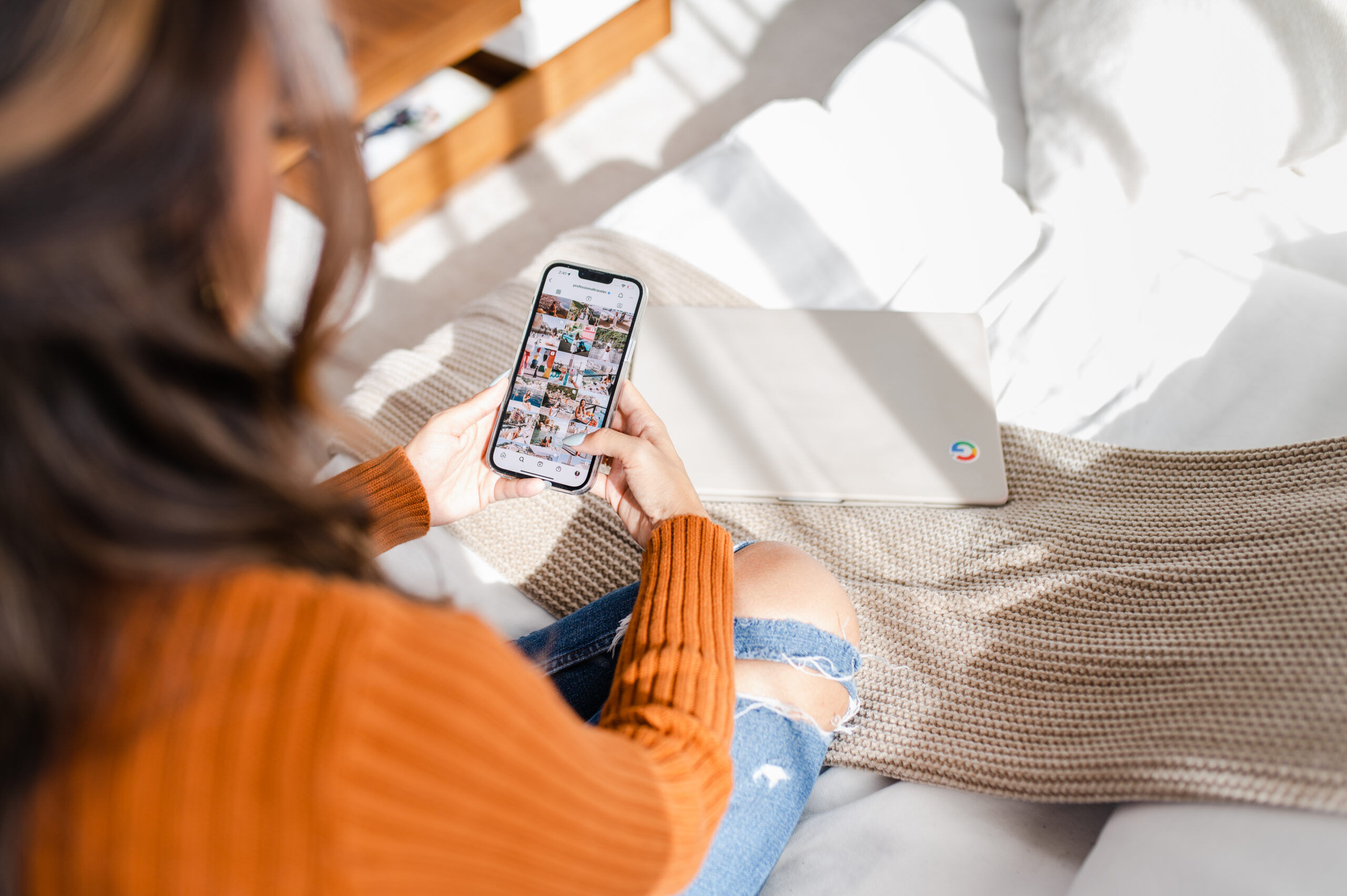 The best way to start making money online as a creator